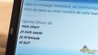 Szexy fiatal arab nőci szopja a brét