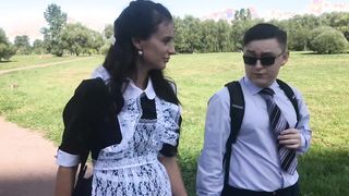 Tapasztalatlan csávó popóba szexel
