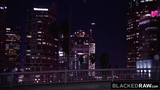 BlackedRaw - Skye Blue hármasban közösül