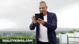 Reality Kings - Cherry Kiss segglyuka rendesen megkefélve