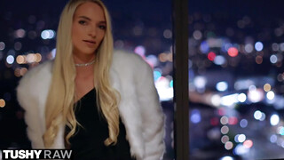 TUSHYRAW - Lana Sharapova a szőrös muffos világos szőke picsa