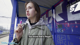Public Agent - Fiatal csajszi pénzért kúrel