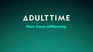 ADULT TIME - Rocky Emerson a fullos tetovált kiscsaj