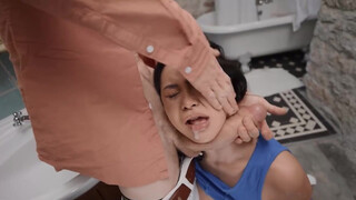 Brazzers - Chantal Danielle az óriás csöcsű tetovált spiné