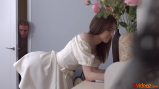 18videoz - Alice Xo az isteni fekete hajú modell spiné