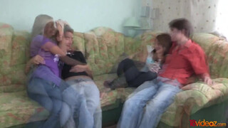 18videoz - ilyen egy igazi amatőr csoportszex