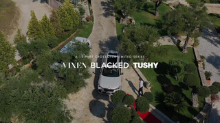 TUSHY - Jia Lissa popója megdöngetve