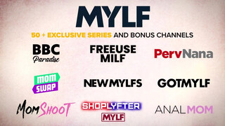 Katie Kush és Jasmine Daze megosztják a faszt - Mylf