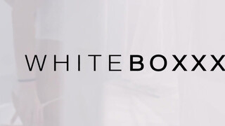 WHITEBOXXX - Stacy Cruz a masszőrrel szexel