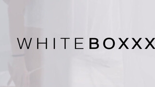 WhiteBoxxx - Luna Corazon a szenvedélyes latina kisasszony