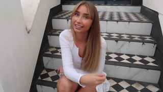 Lily Phillips a szomszéd hapsival kúrel