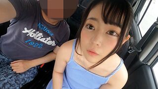 Hatalmas szemek és apró test! 147 cm-es osaka mini bige cidázza és kézimunkázza a dákót vezetés közben