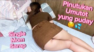 Pinay szingle anyuka szellent a hardcore dugás után